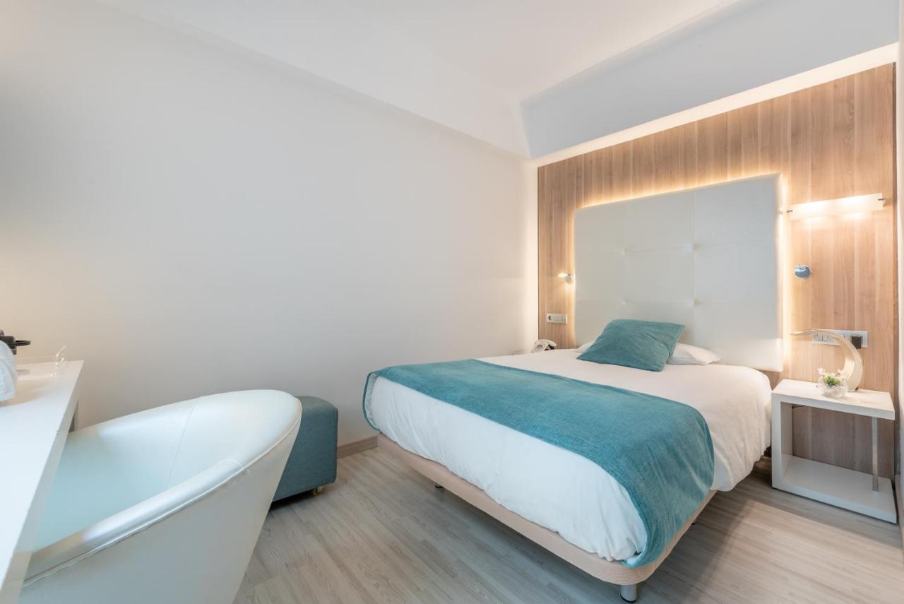 Kyrat Amarac - Adults Only Hotel Cala Millor  Exterior photo