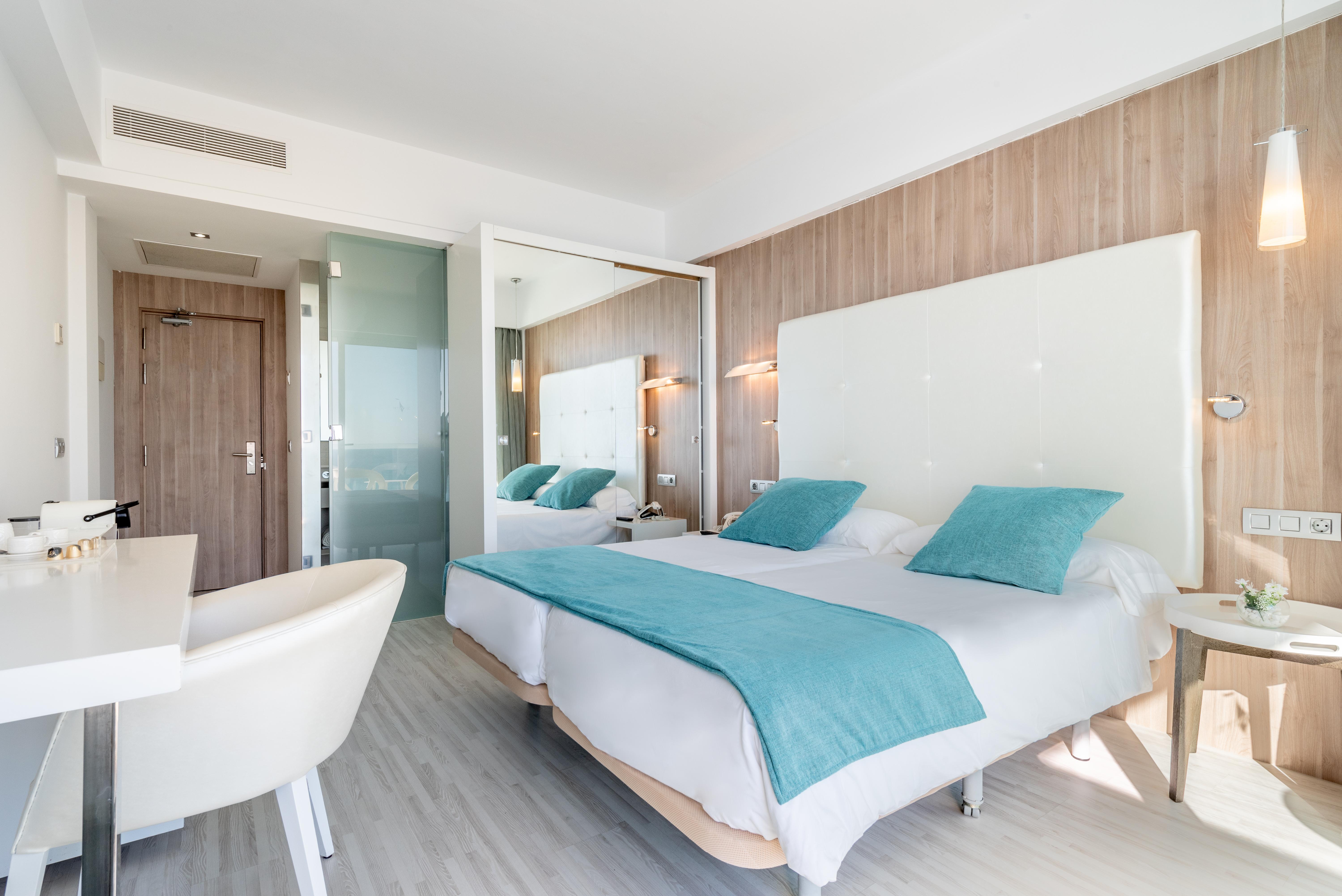 Kyrat Amarac - Adults Only Hotel Cala Millor  Exterior photo