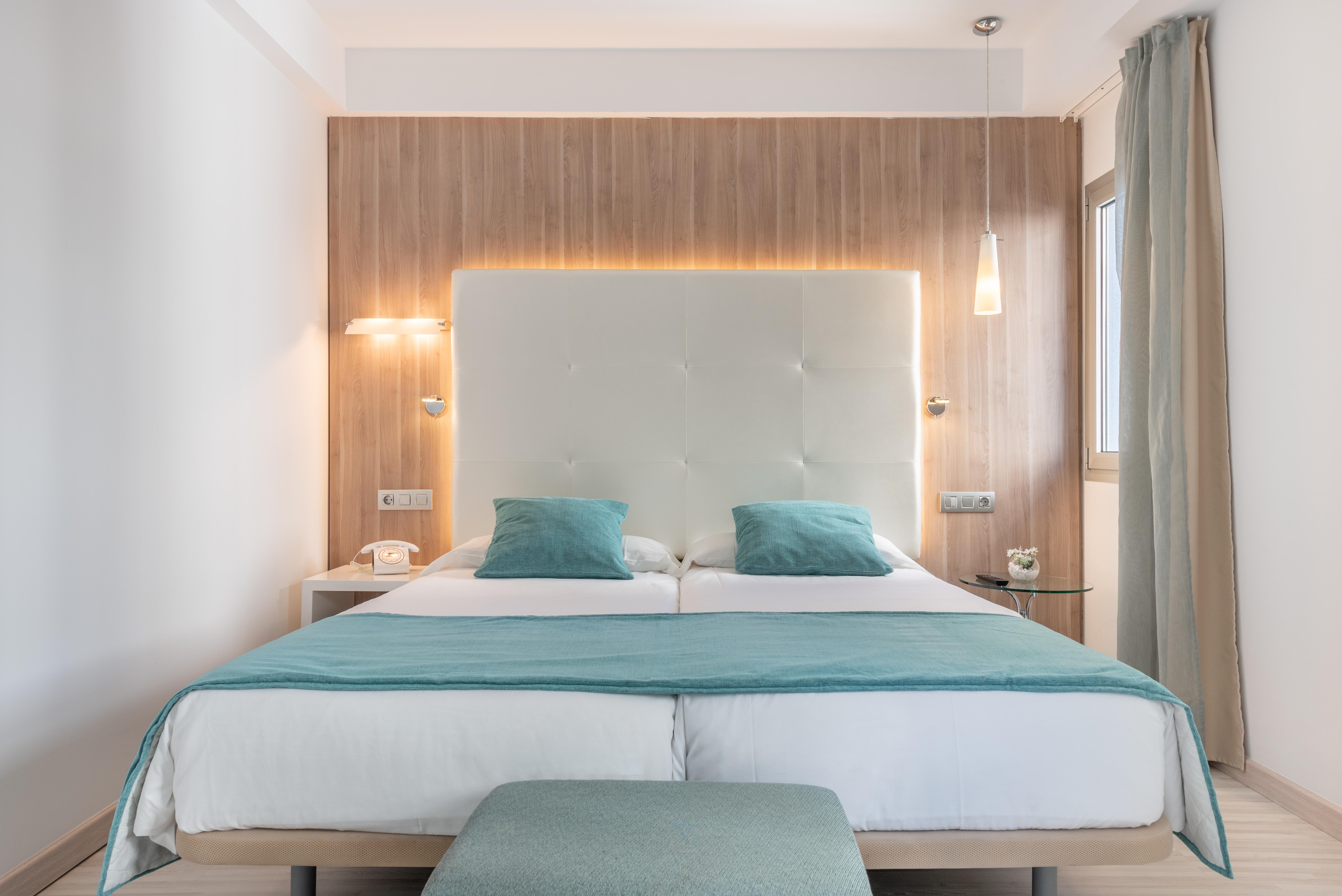 Kyrat Amarac - Adults Only Hotel Cala Millor  Exterior photo